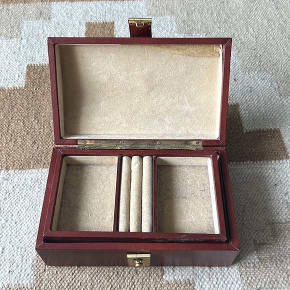 Leather Jewelry Box - Picture 3 of 8